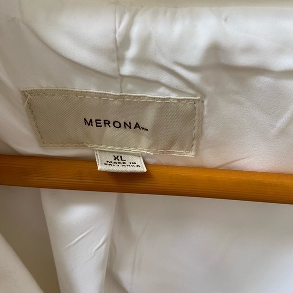 White Cotten Merona jacket, sz XL - Picture 3 of 8